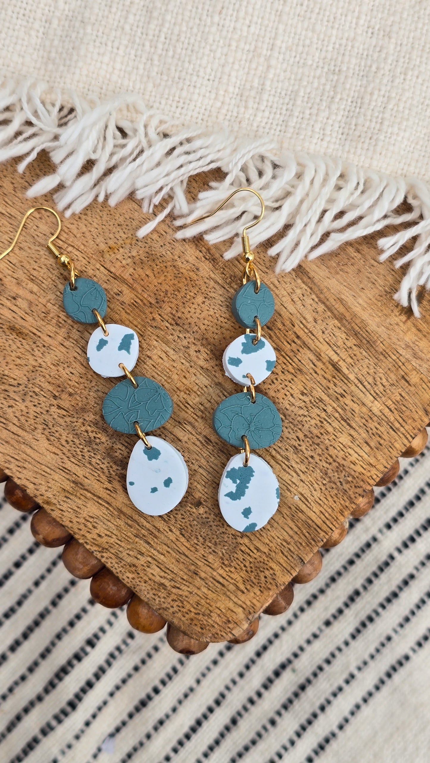 Mia Drops | Floral Accent