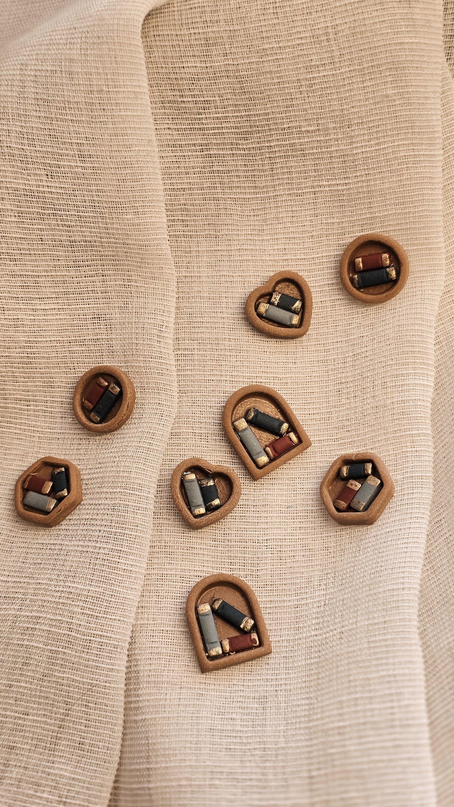 Bookshelf Studs